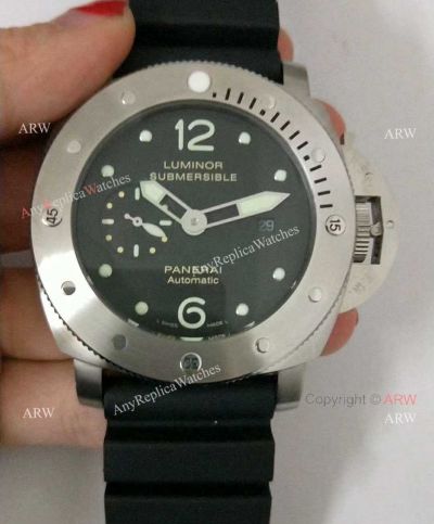 Officine Panerai Luminor Submersible 47mm Stainless Steel Rubber Watch Replica